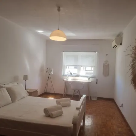 Central Luxury Flat 3 Balconies شقة فارو