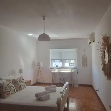 Central Luxury Flat 3 Balconies Apartment *