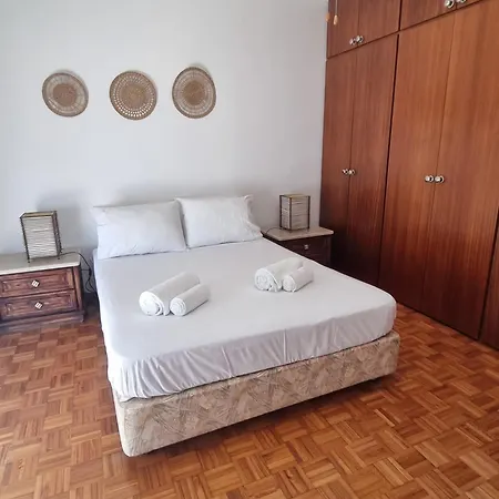 Central Luxury Flat 3 Balconies *