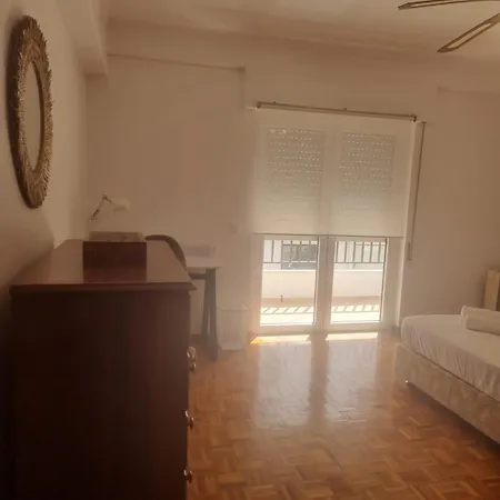 Central Luxury Flat 3 Balconies * Faro